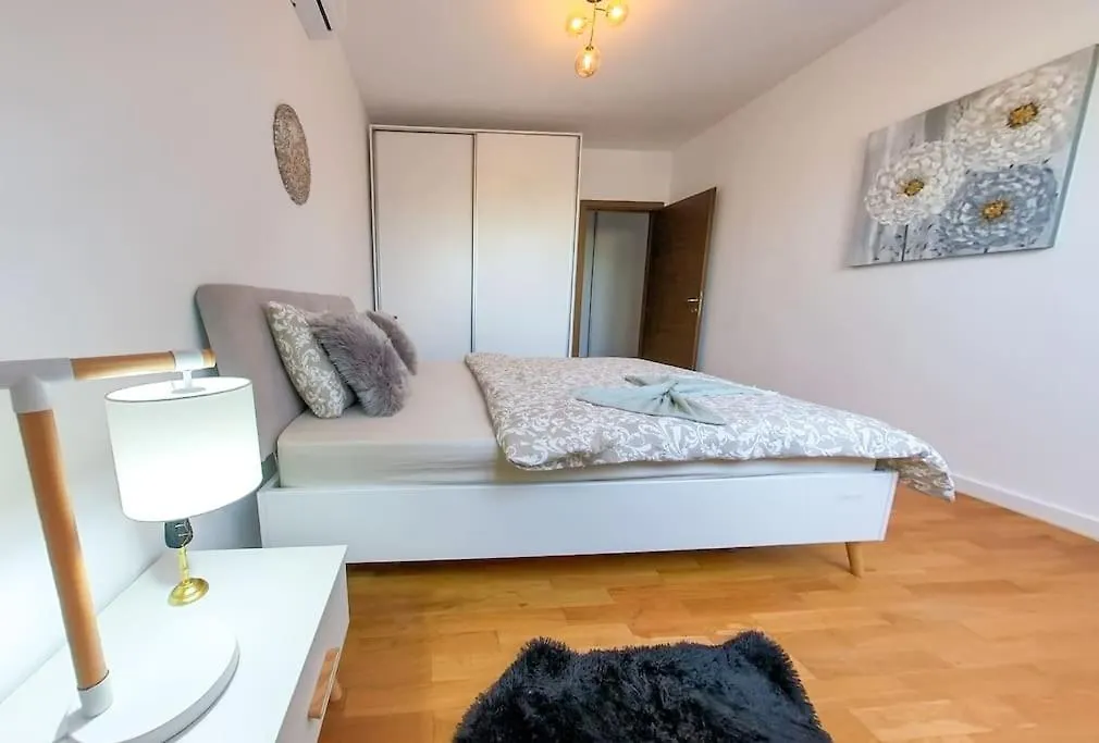 Bucharest Central Dd Apartment